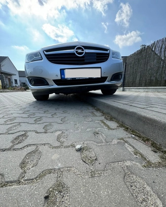 Opel Insignia cena 30900 przebieg: 249700, rok produkcji 2015 z Poznań małe 67